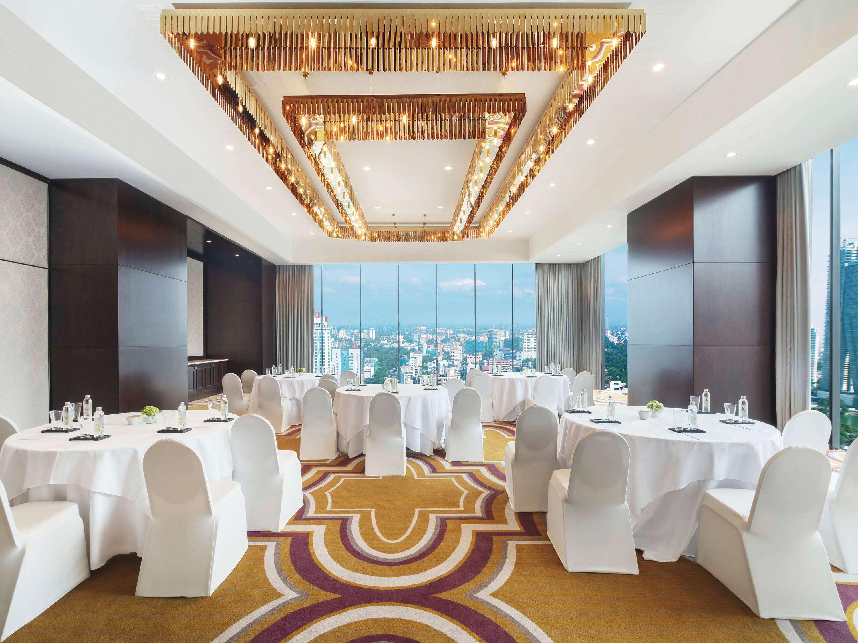 Hotel Nh Collection 5*