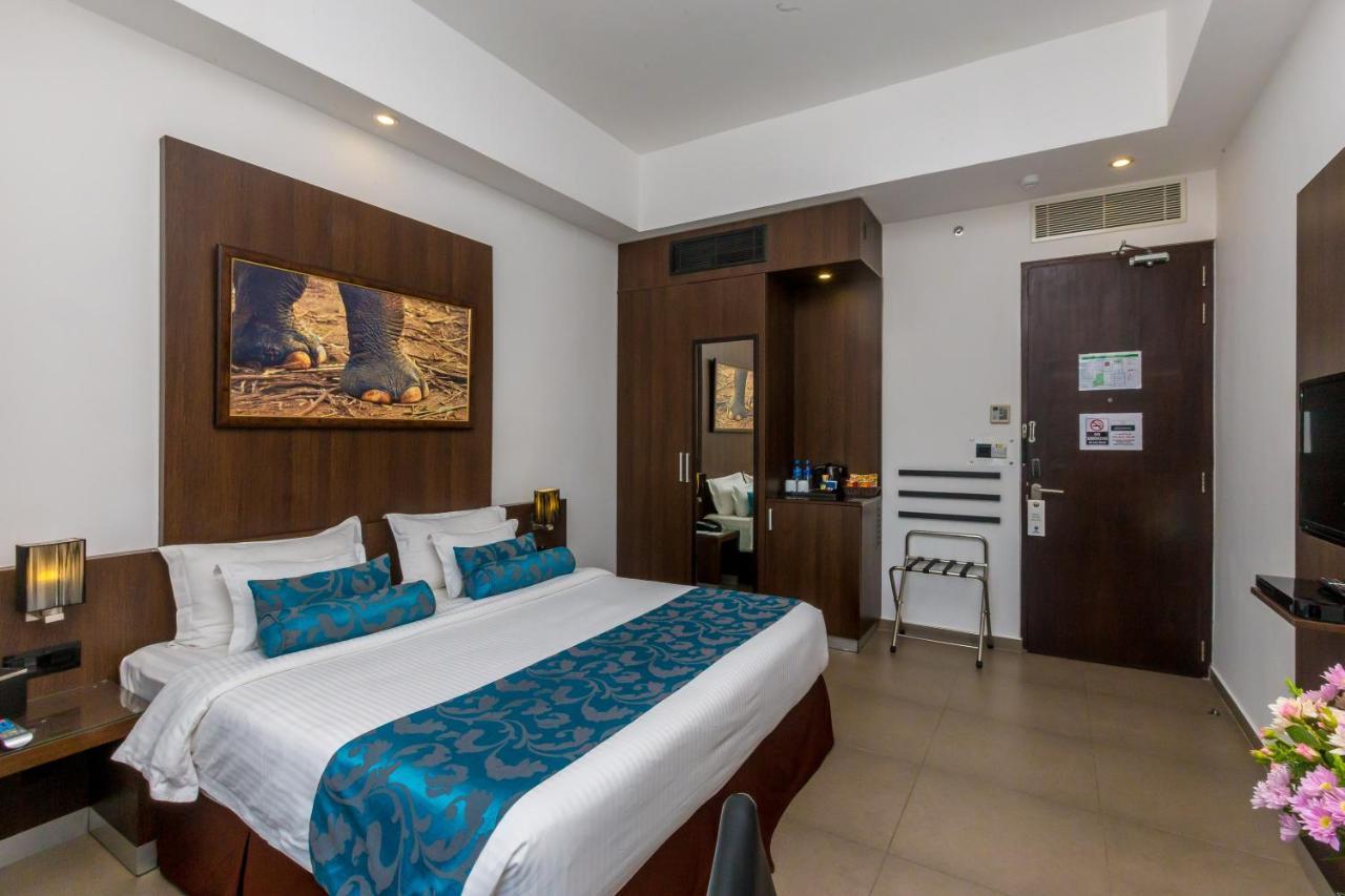 Western Elyon Hotel 4*