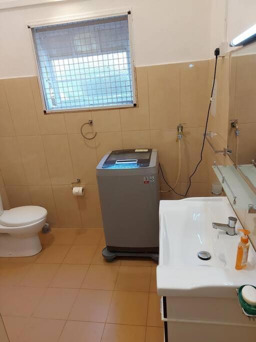 1 Bedroom Claessen Place Annex *