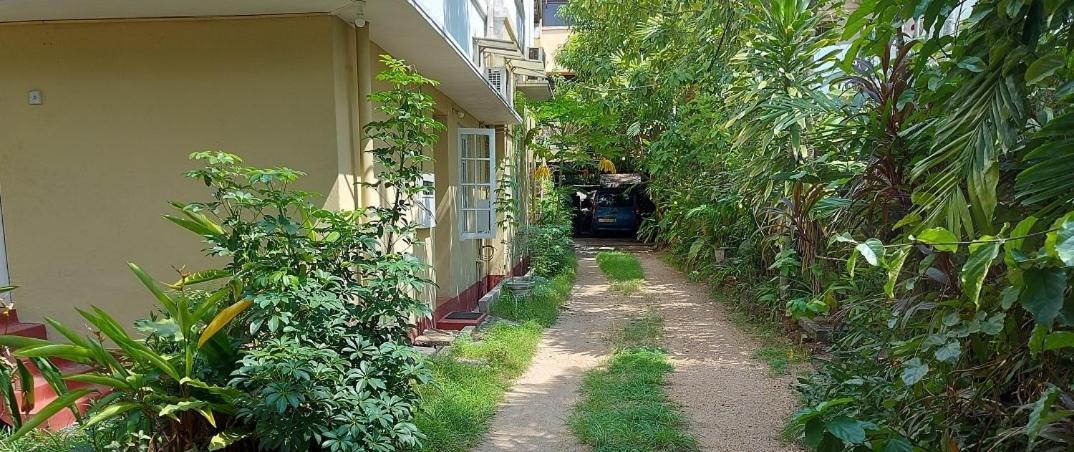 1 Bedroom Claessen Place Annex * Colombo