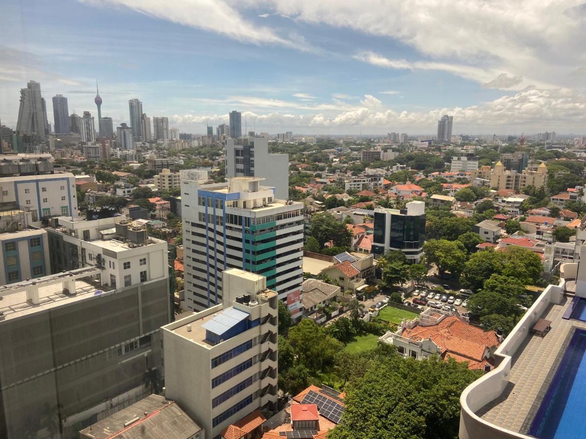 Platinum 1 Colombo