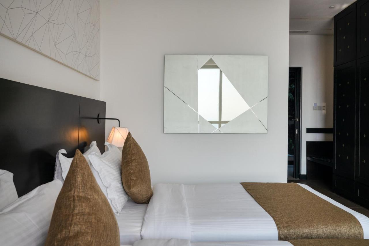 Orion Hotel 4*