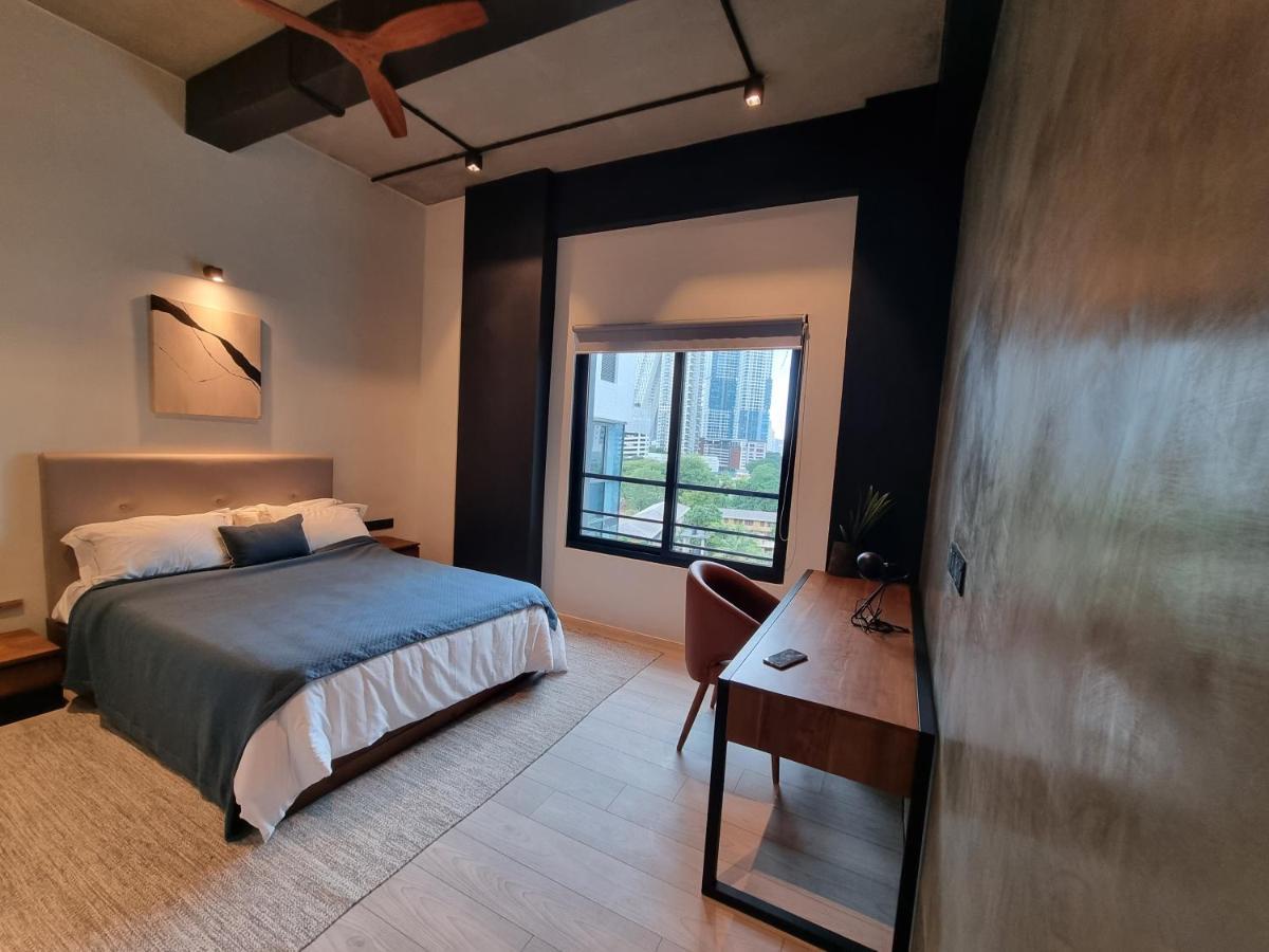 Vaux Park Street - A Collection Of 8 Luxury Lofts Aparthotel *
