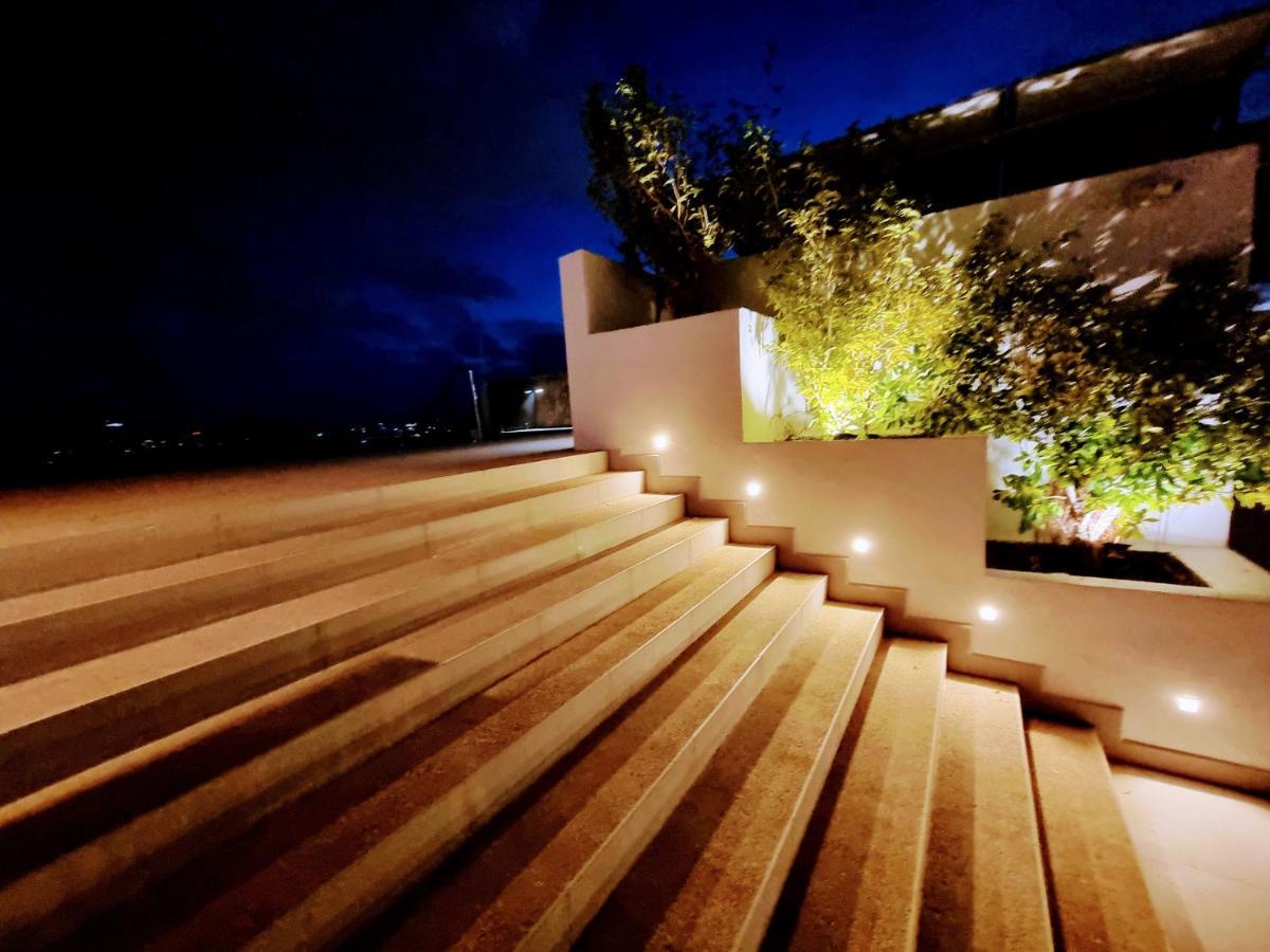 Aparthotel Vaux Park Street - A Collection Of 8 Luxury Lofts *
