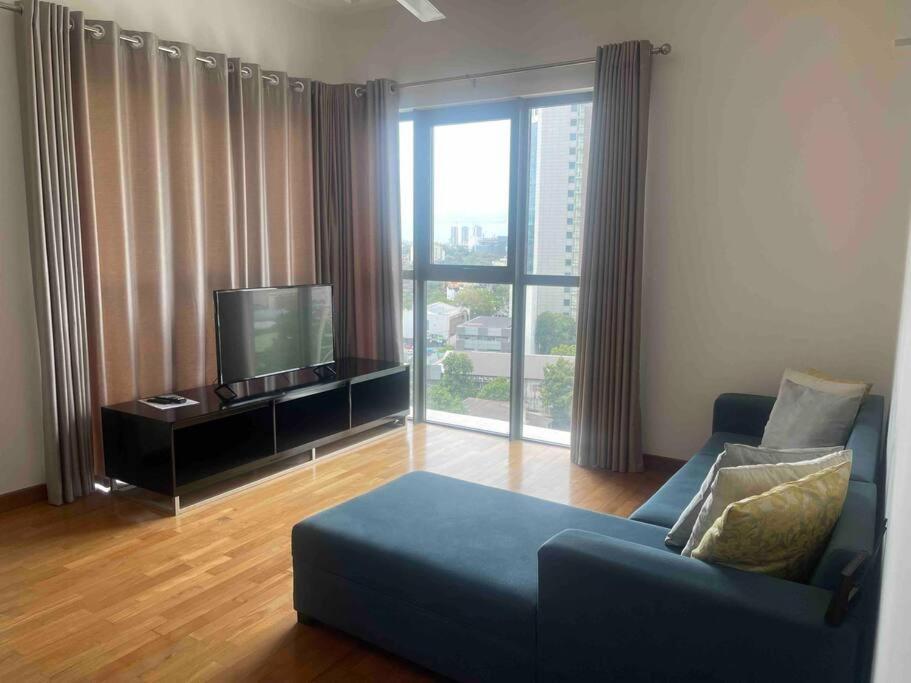 Luna Tower Luxury Apartment *