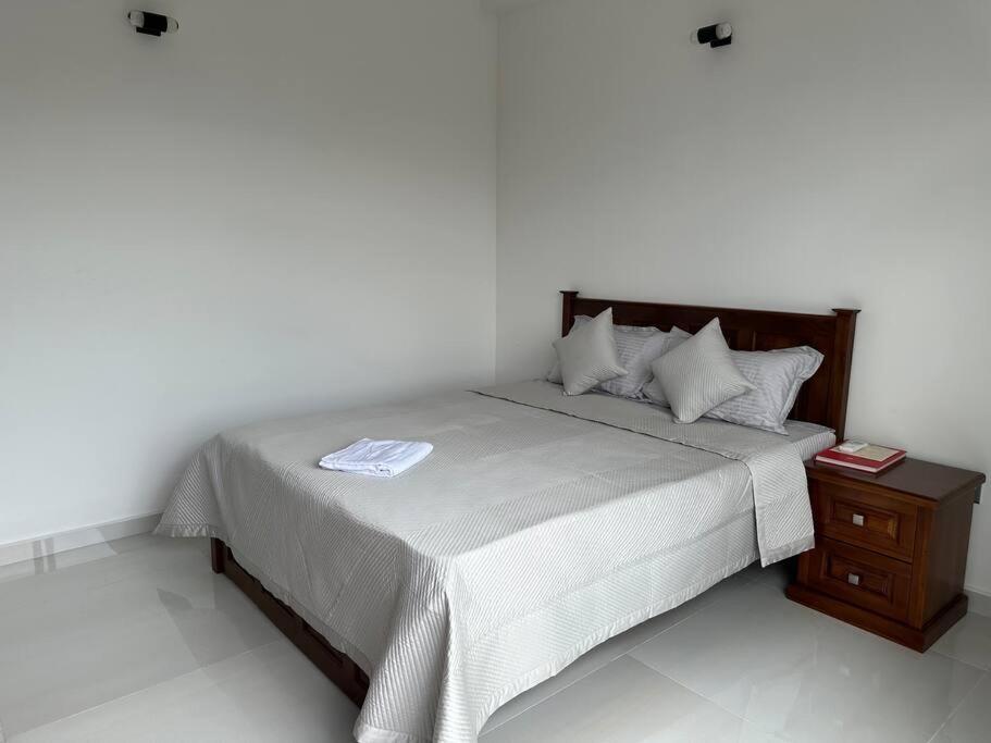 Luxury 3 Bed Flat In 7