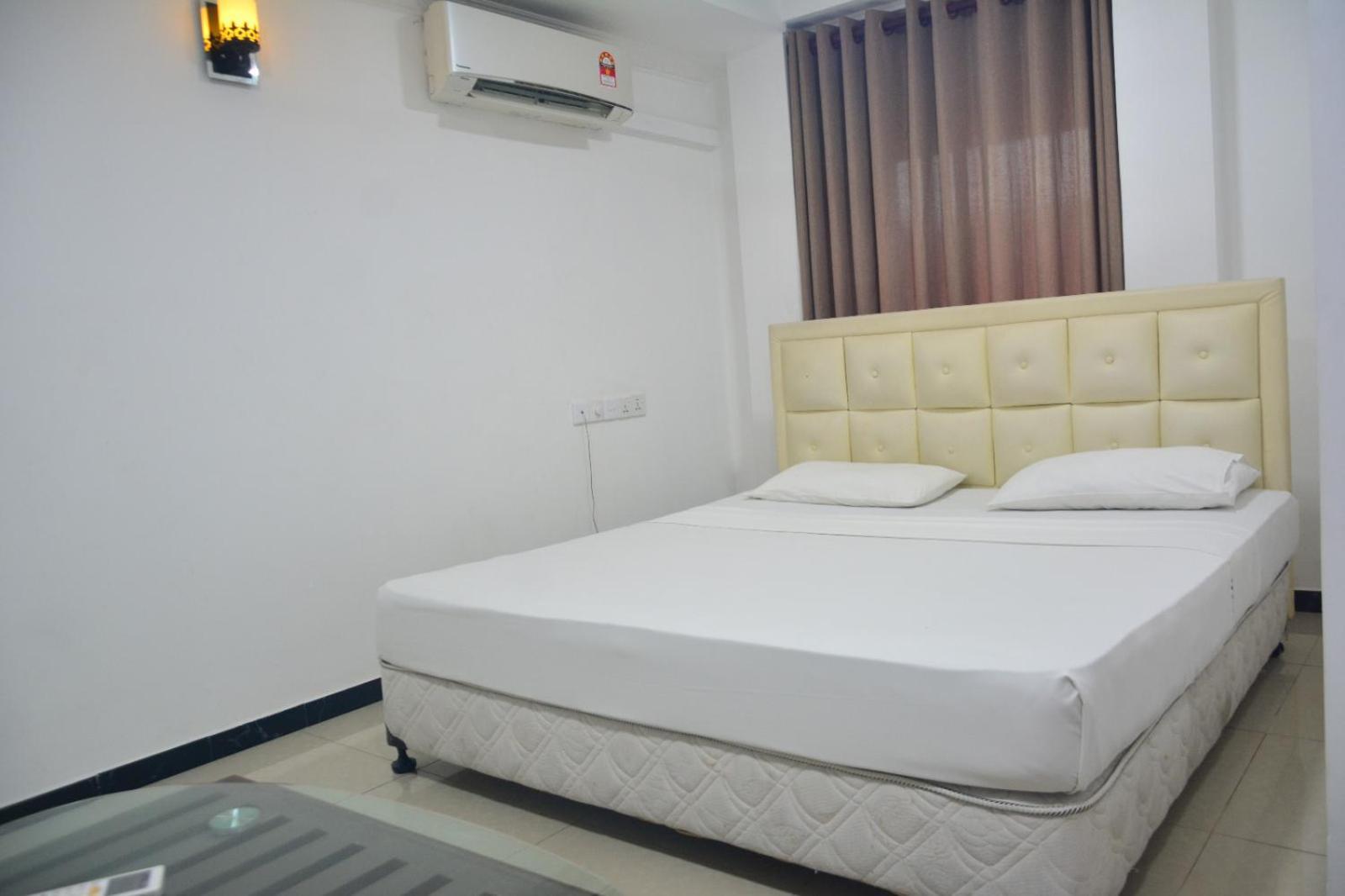Saasha Hotel 2*