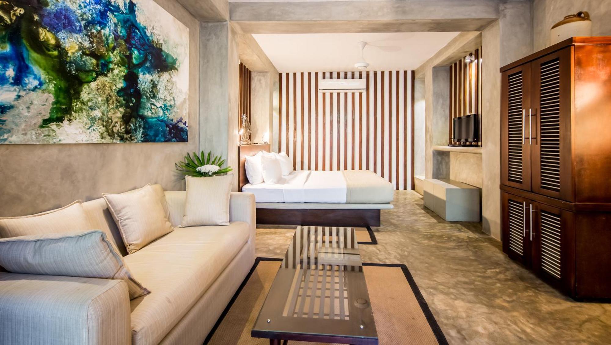Nyne Lodge, 4*