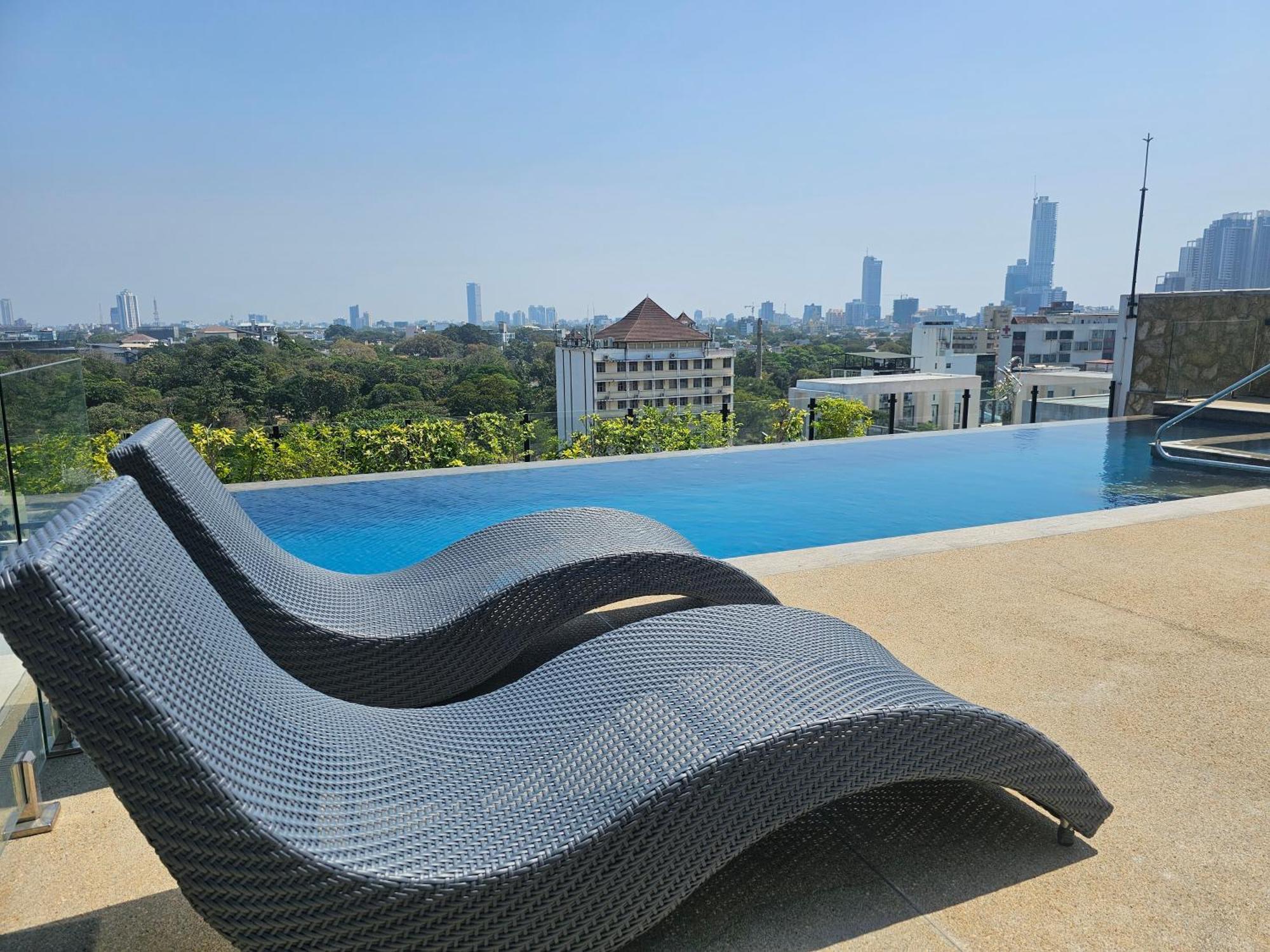 Vaux Park Street - A Collection Of 8 Luxury Lofts Aparthotel *