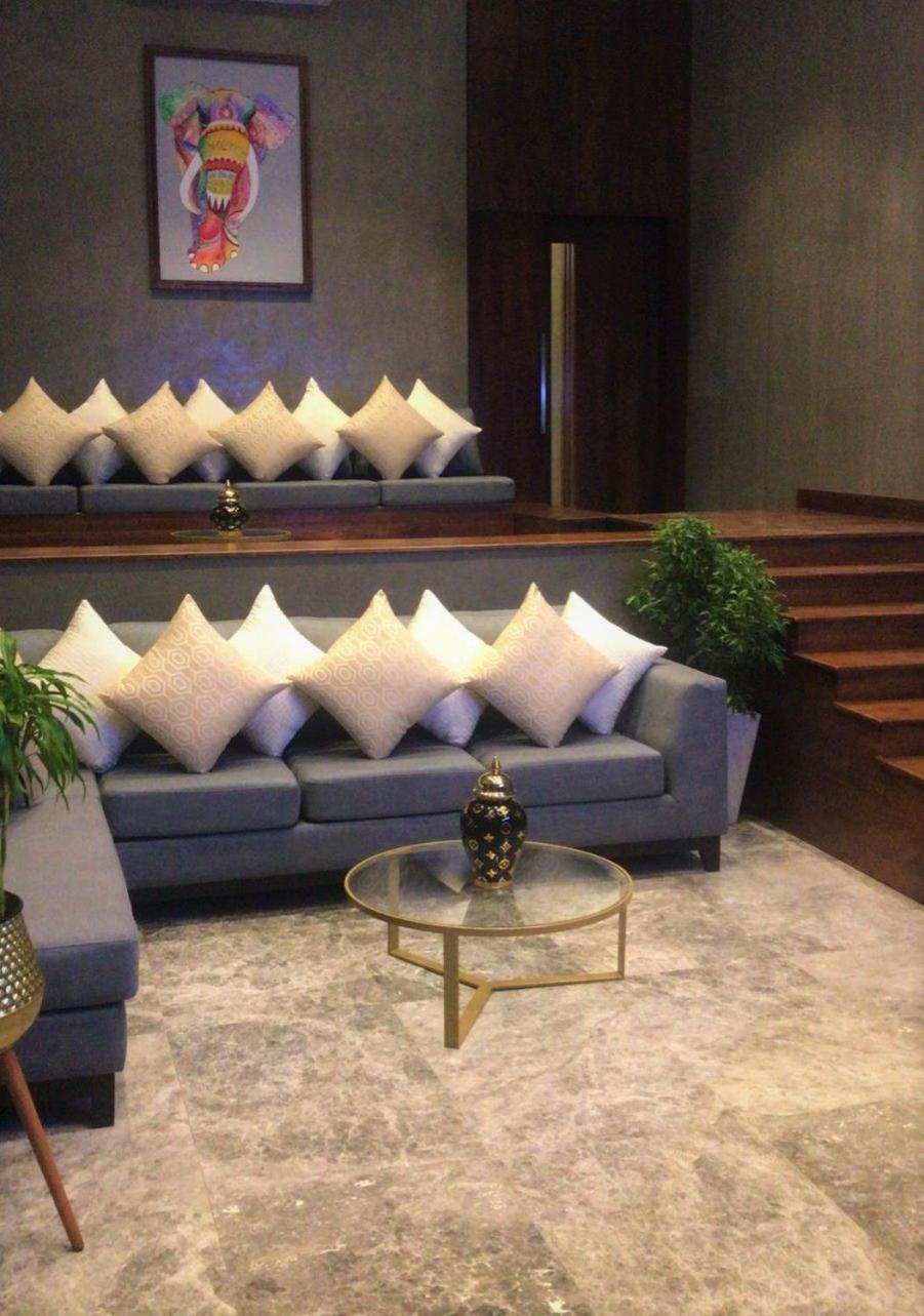 Marine Apartment