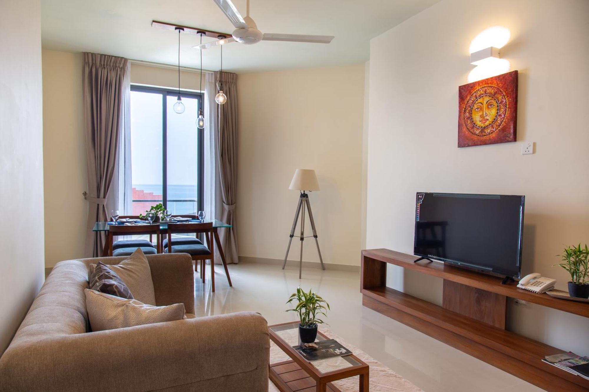Marine Apartment *