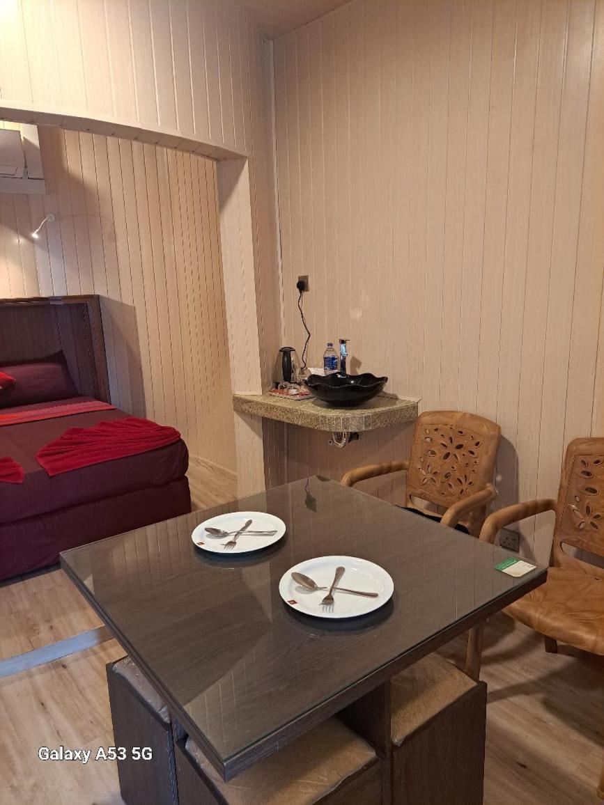 The Wish Kollupitiya,seaside Next To Marino Hotel,colombo 3 Homestay *
