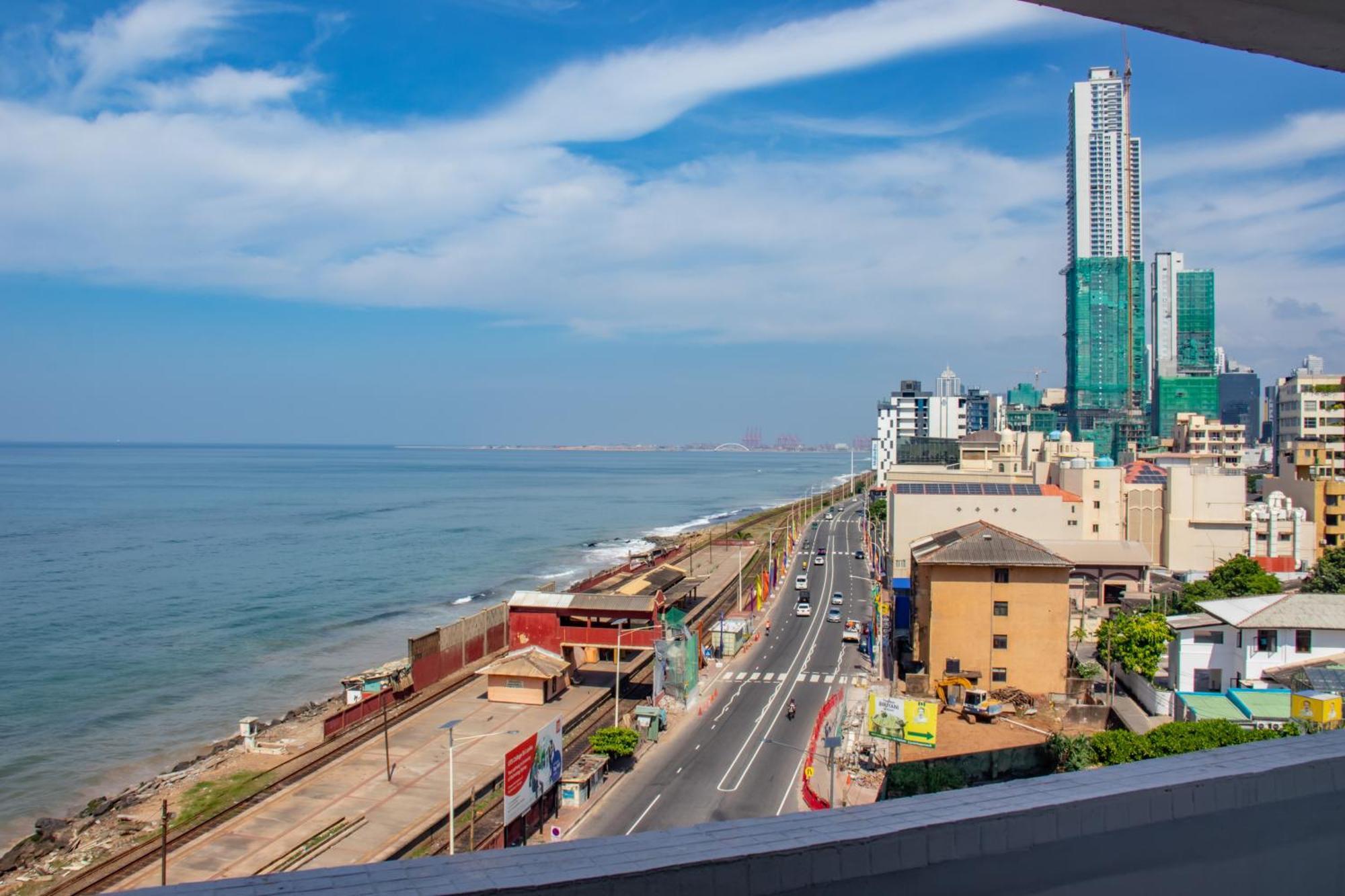 Serene Sea View By Chana * Colombo