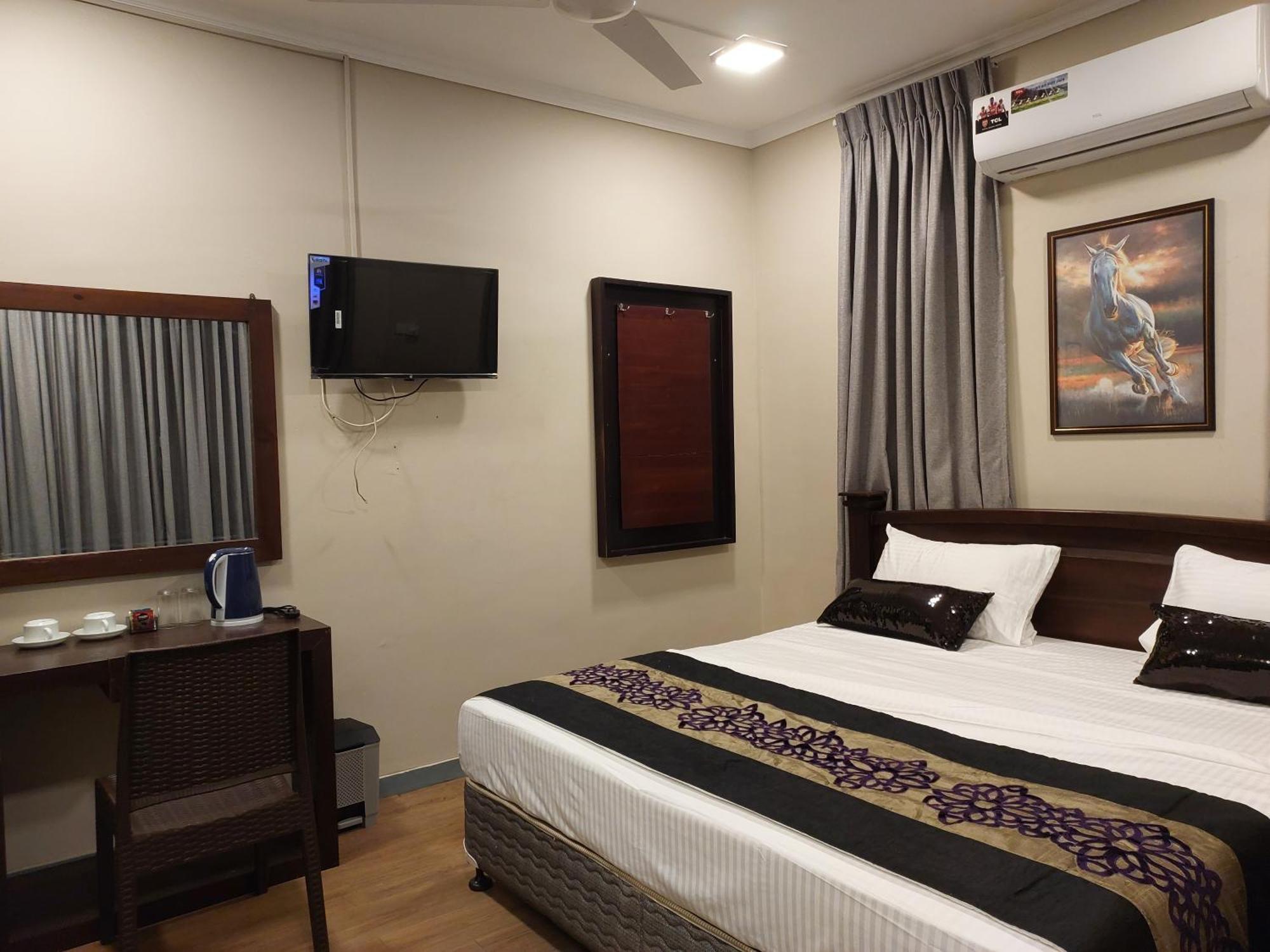 Raudah Hotel 2*