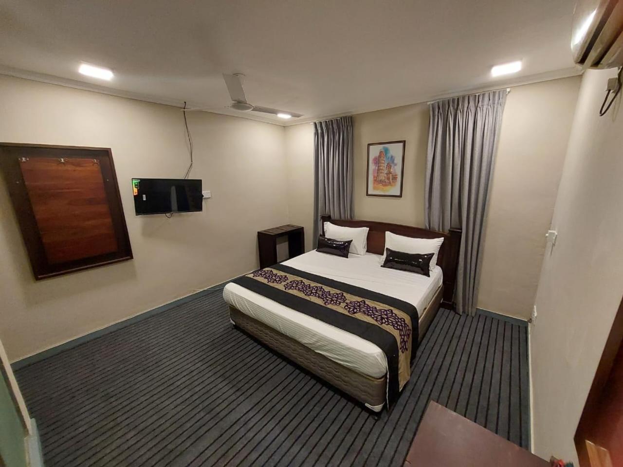 Hotel Raudah Colombo