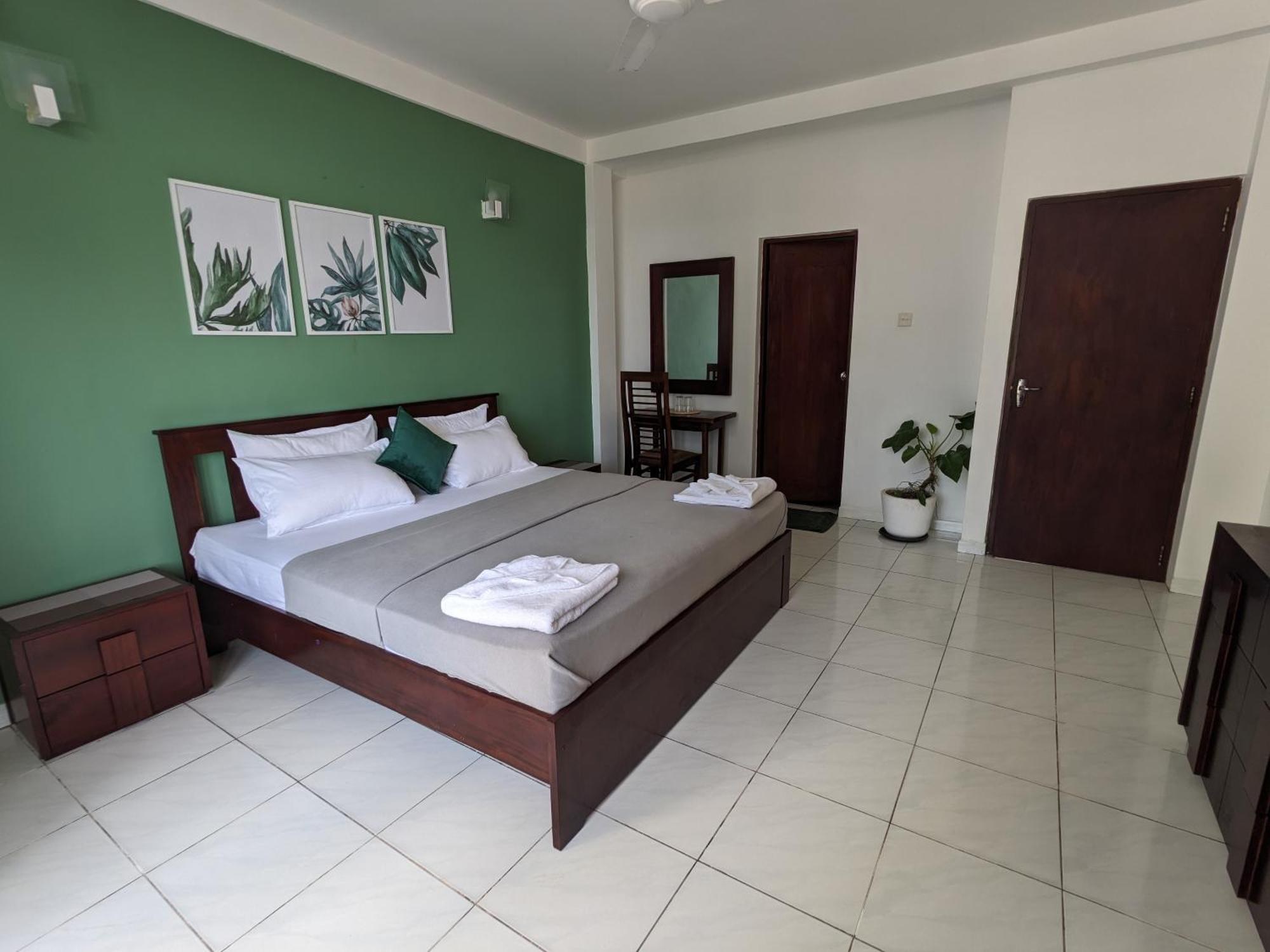 Palmyrah Residencies * Colombo