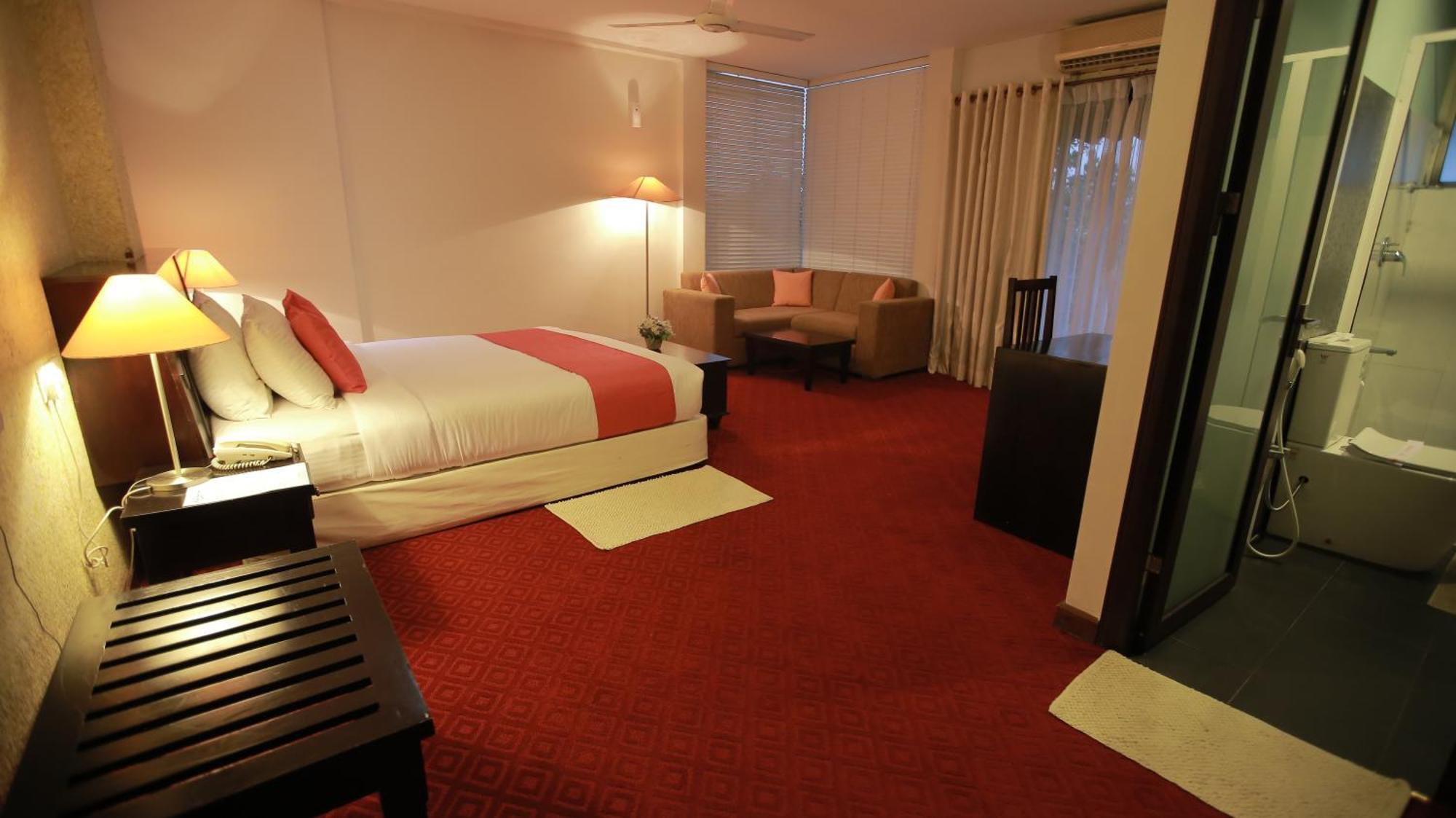 Opulent River Face Hotel