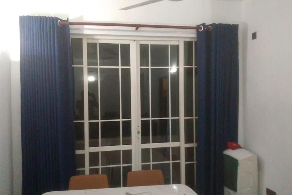 Golden Residencies - - 3 Bed Apartment