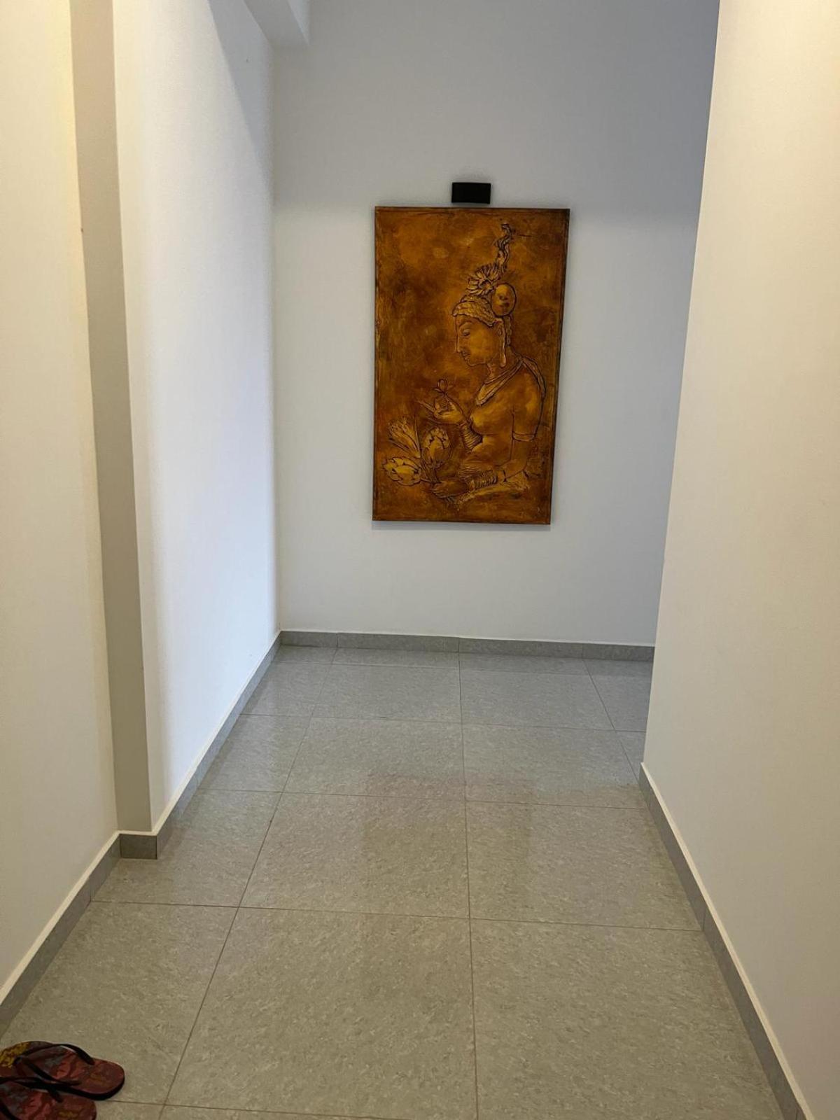 20 Vajira Road *