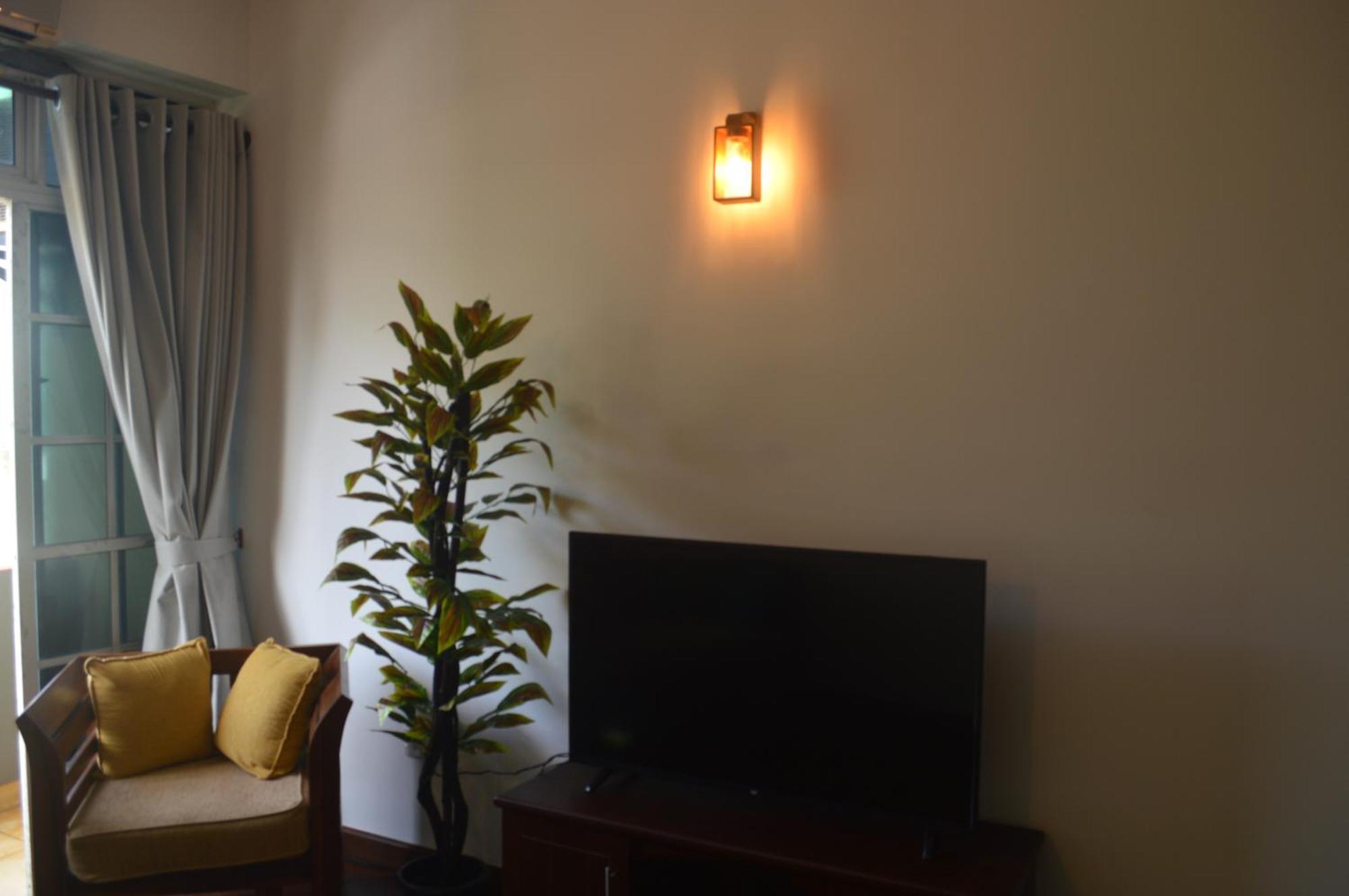 Cosy 3/br + Ocean View Apartment