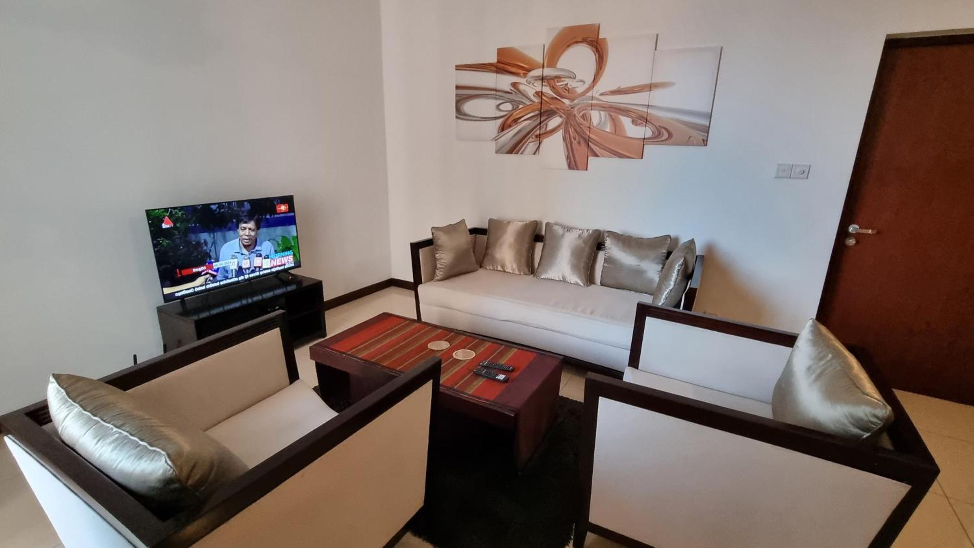 Apartment On320 Residencies *