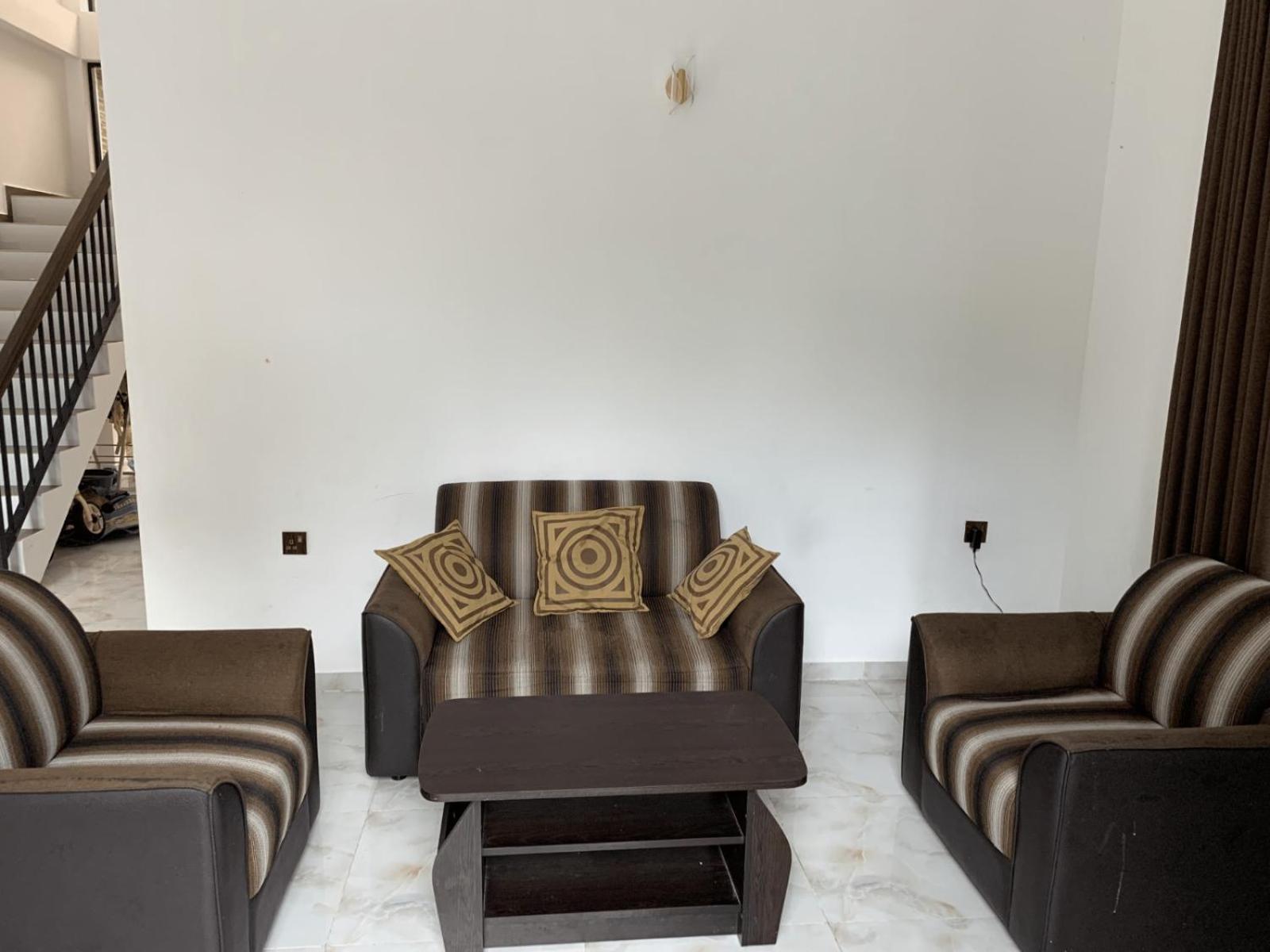 3 Bhk Furnished House-apartment In Holiday home