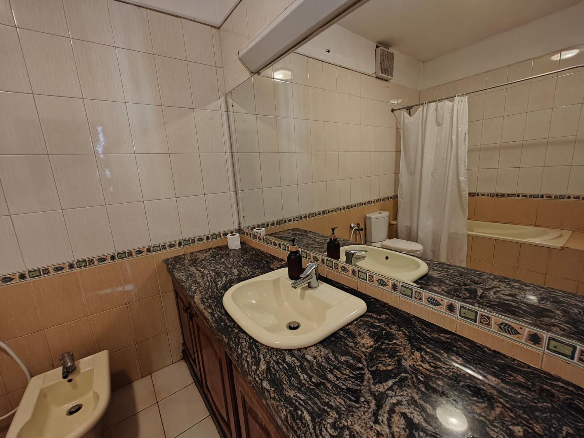 Palmyrah Residencies Hotel *