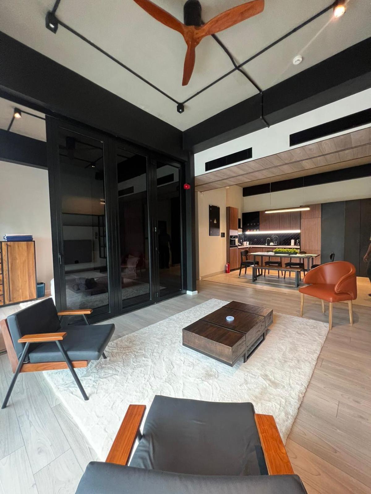 Vaux Park Street - A Collection Of 8 Luxury Lofts *