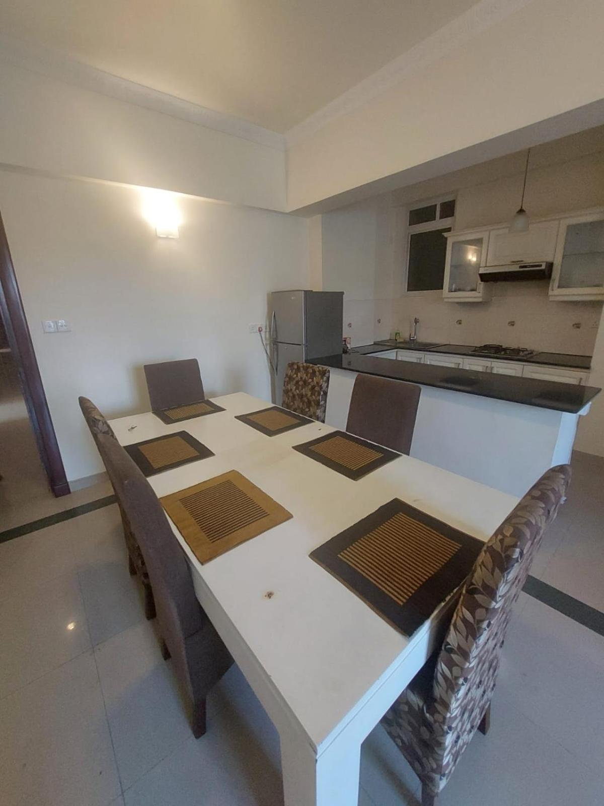 Apartment - Capital Park