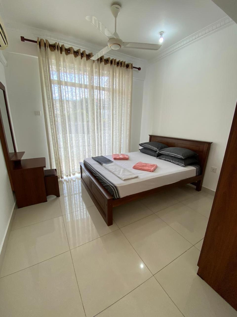 Apartment Mayura Place - Colombo