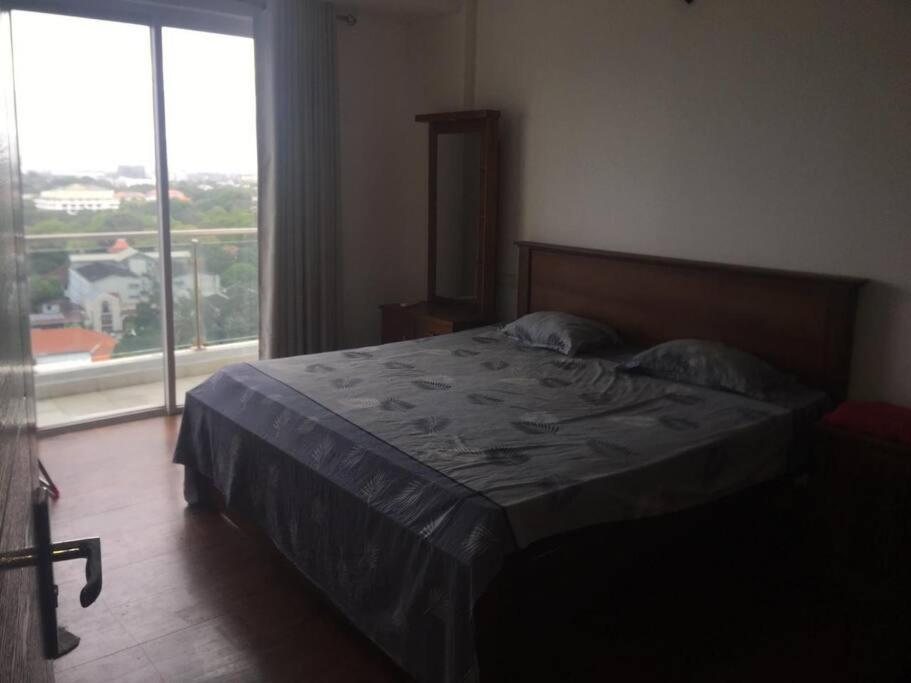 2br Alfred House Garden