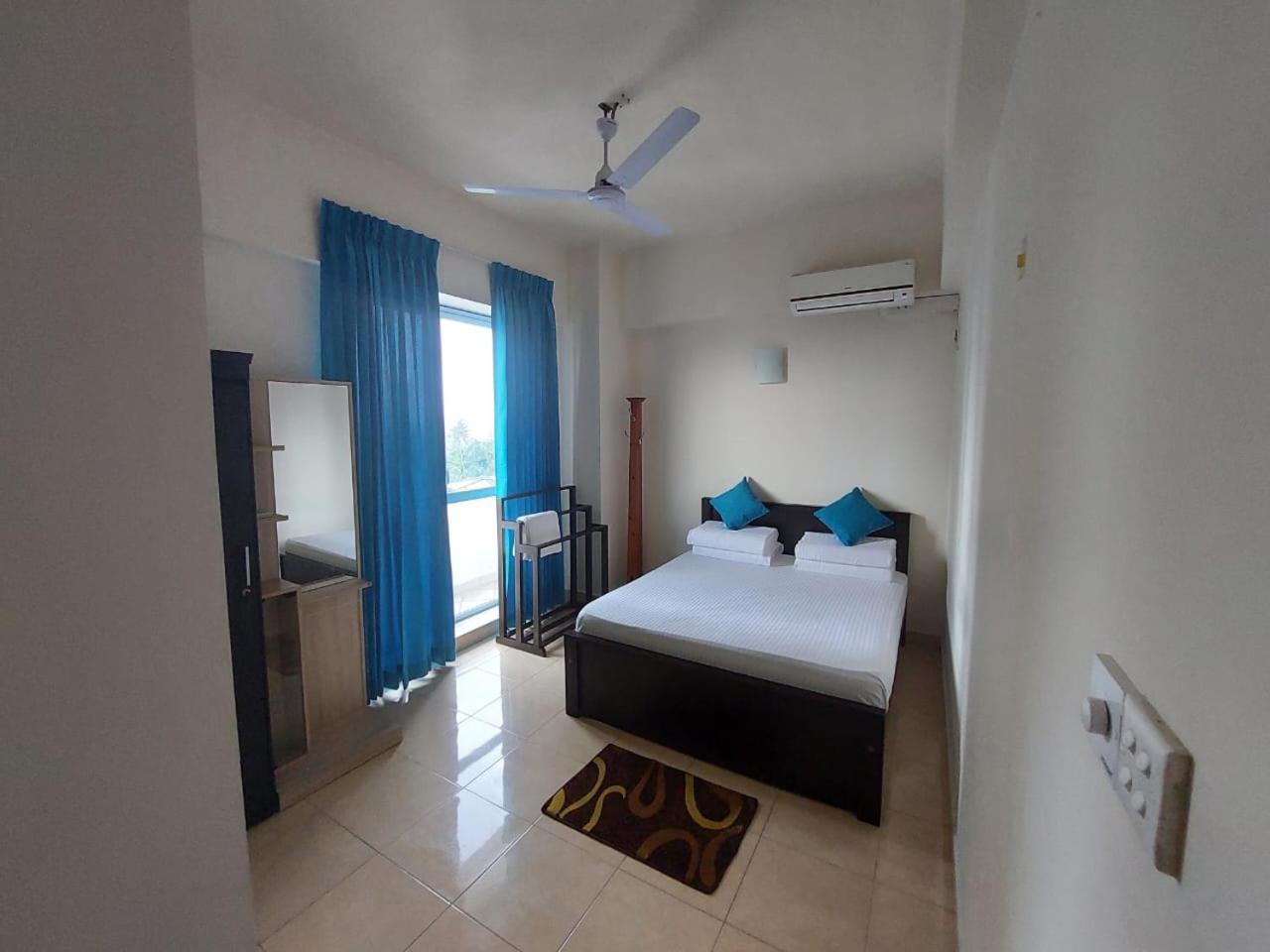 - Capital Park Apartment Colombo