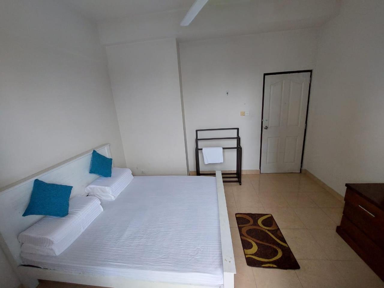 Apartment - Capital Park *