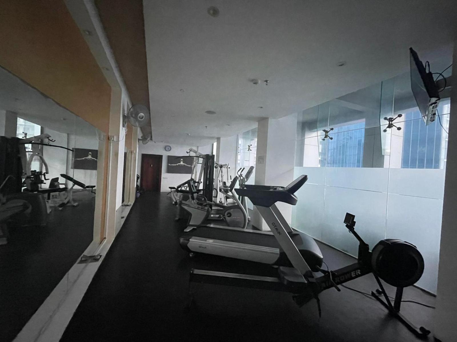 In 03 Apartment *