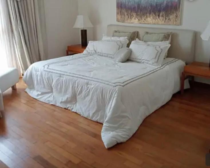 Luxury 2bhk In Apartment *