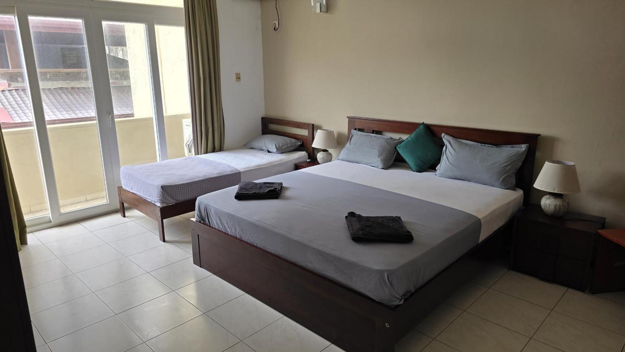 Palmyrah Residencies Hotel *