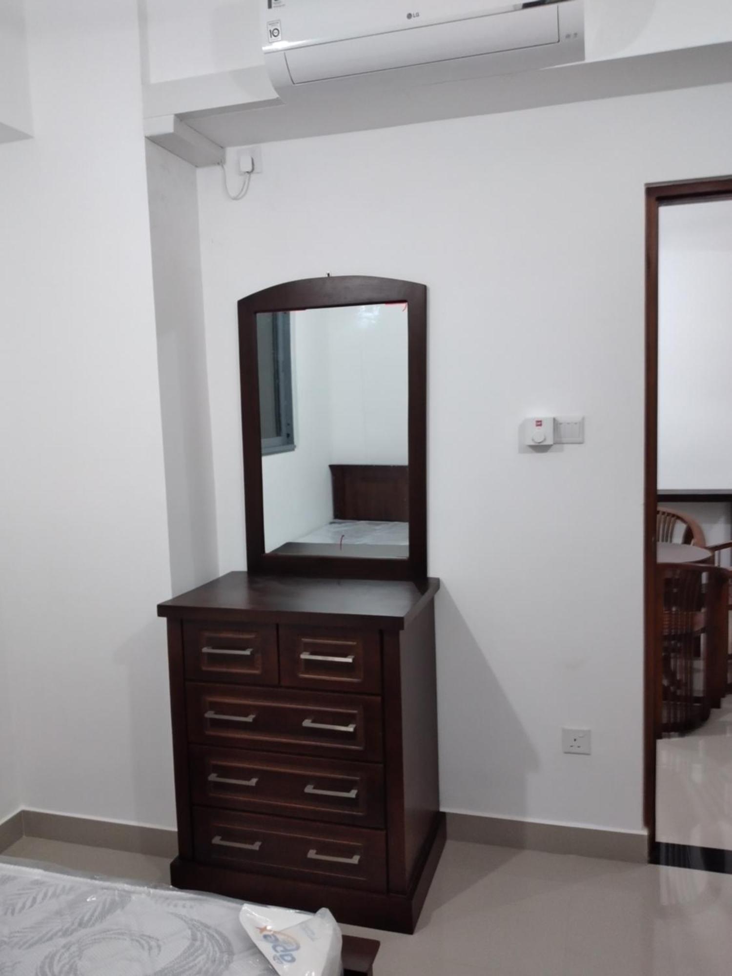 Oval View Residencies *