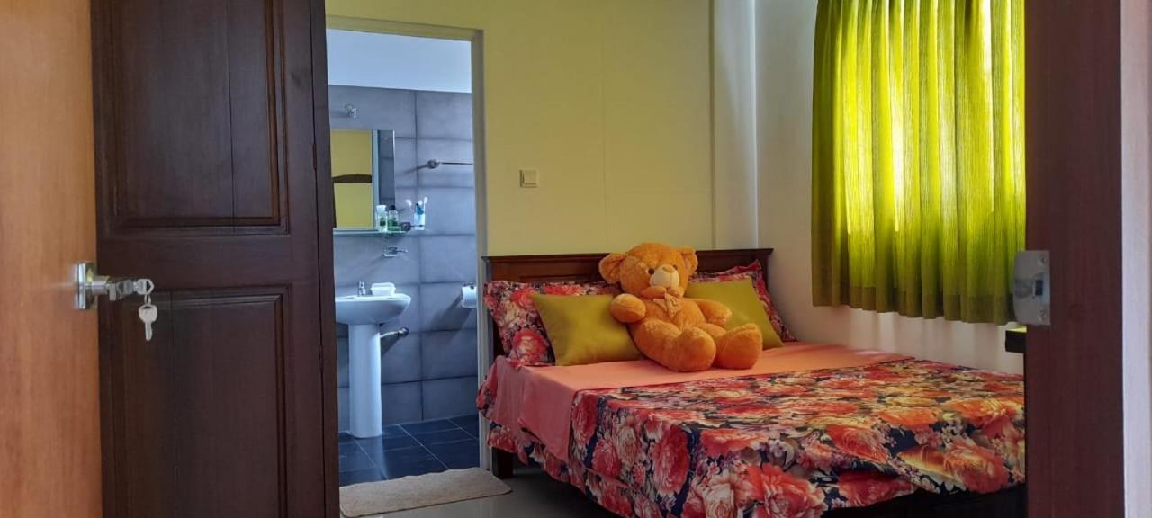Oval View Residencies