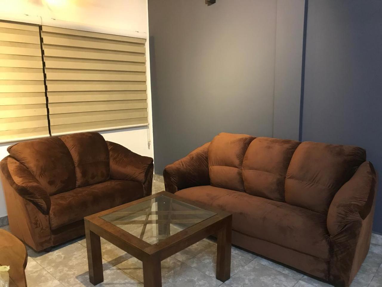 Spacious 3-bedroom Near Indoor Stadium Apartamento Colombo