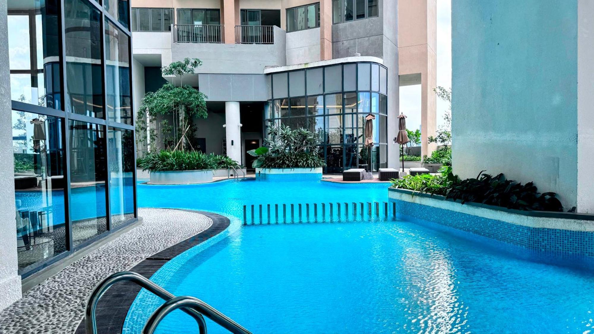 Tri-zen Urban Retreat By Serviced Lk *
