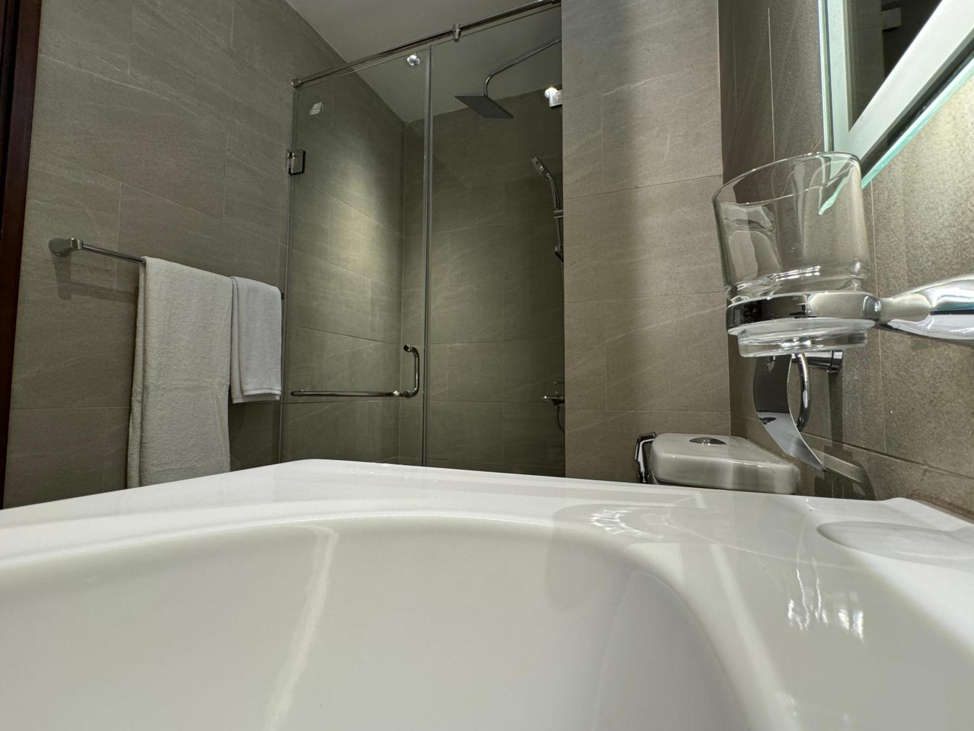 Apartment Tri-zen Urban Retreat By Serviced Lk *