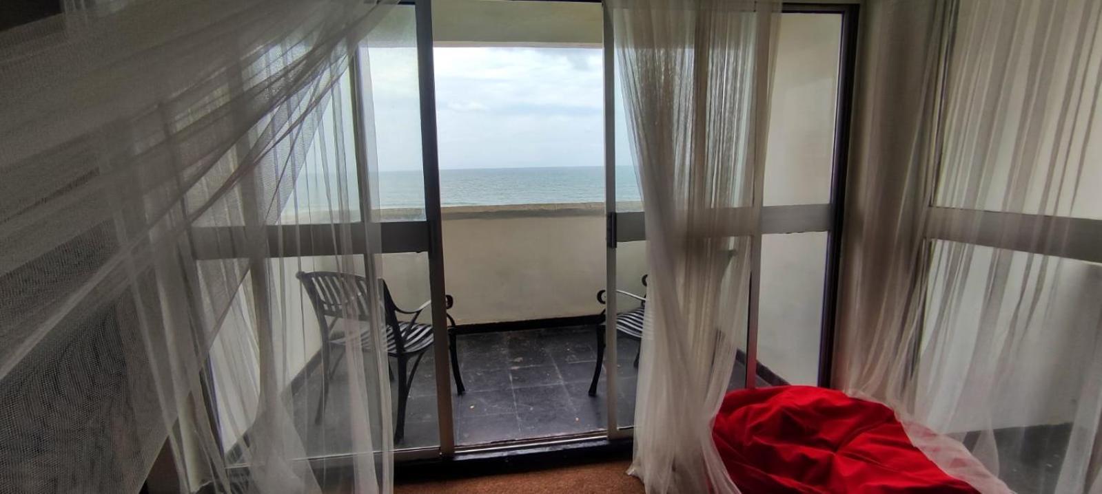 Apartment Serene Sea View By Chana Colombo