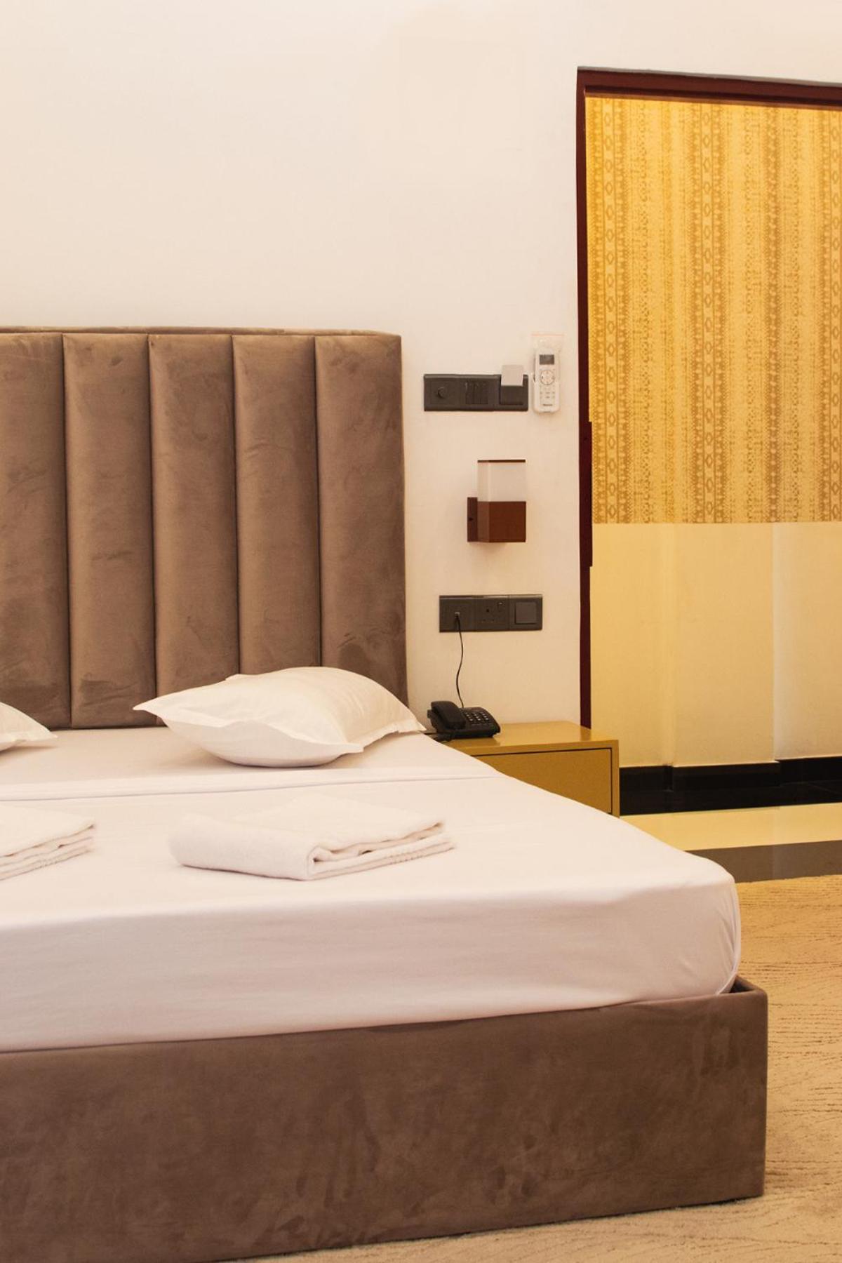 Kings Grand Hotel Colombo
