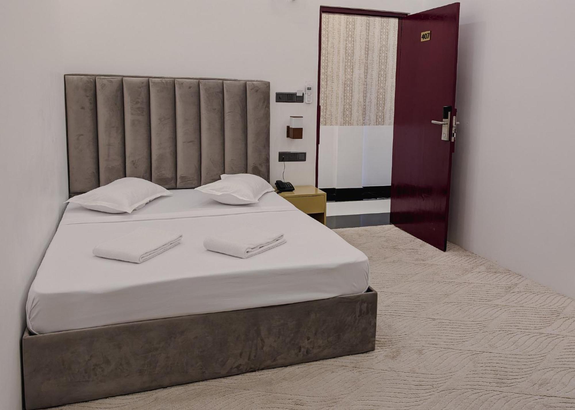 Kings Grand 3* Colombo