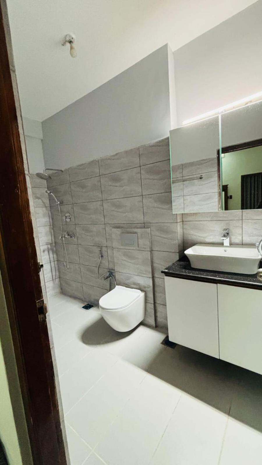 Wellawatte Apartment Colombo
