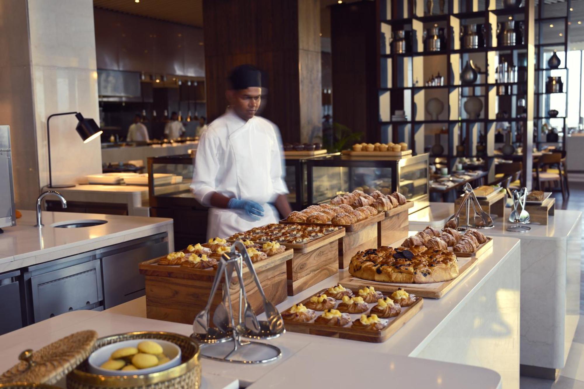 Cinnamon Life At Of Dreams Colombo