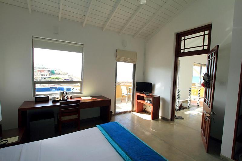 The Ocean Front By The Serendipity Collection Colombo