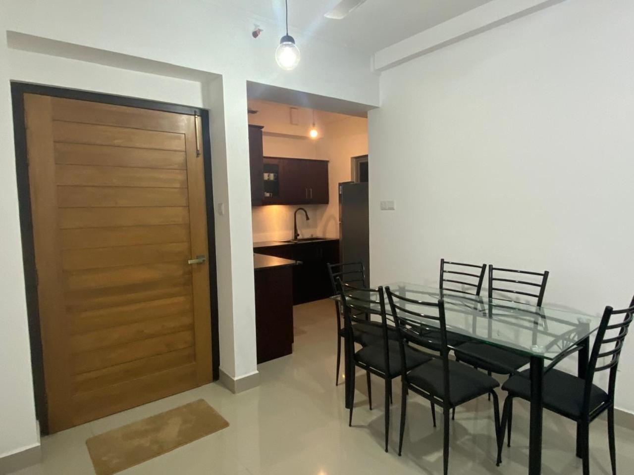 Oval View Residencies *