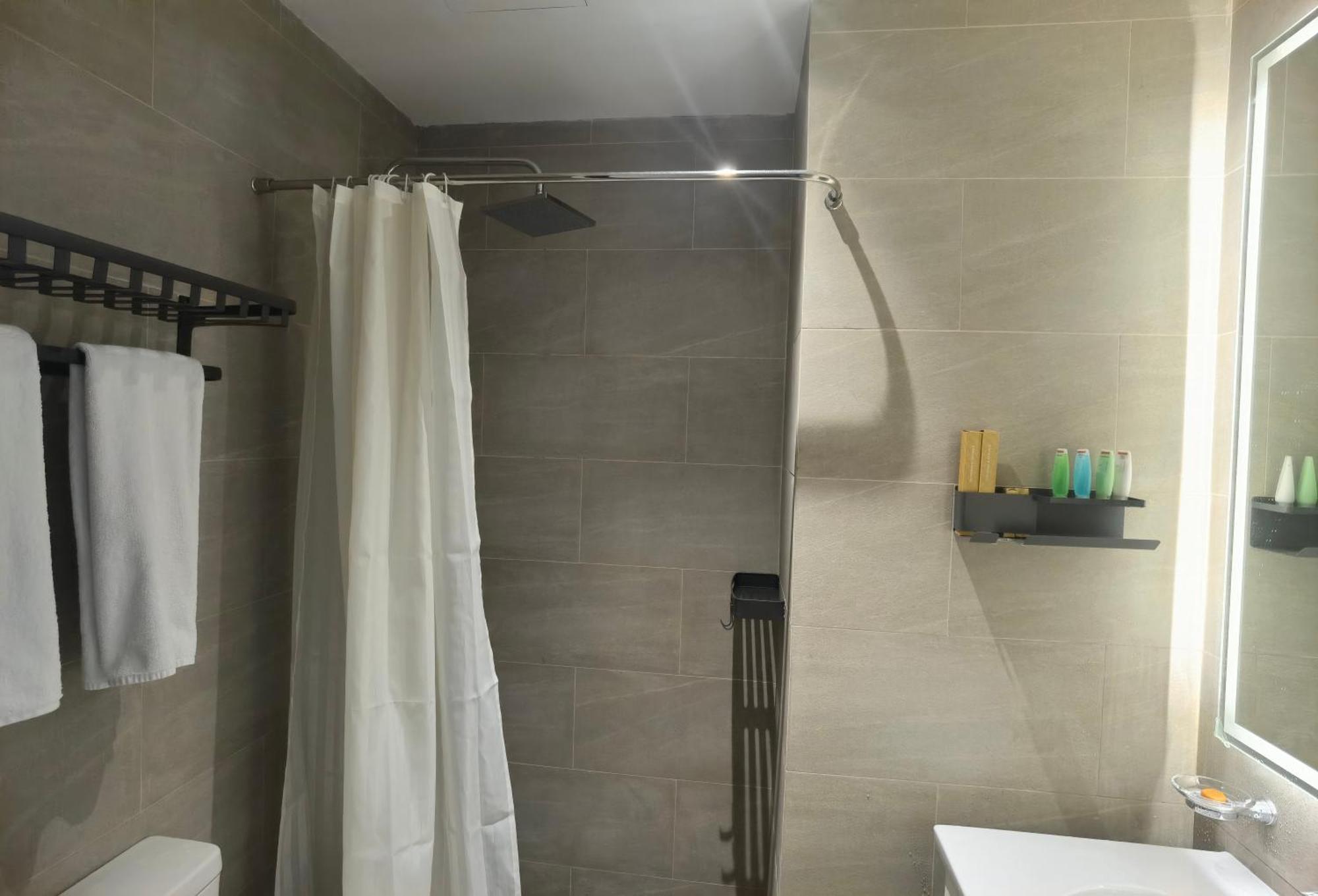 Trizen J&j Future Ment Apartment