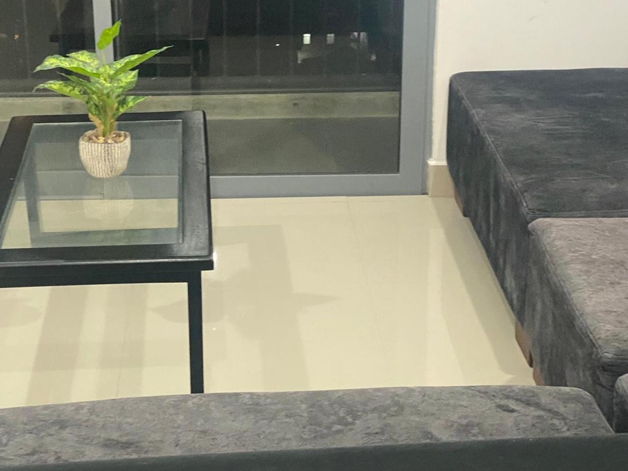 Apartment Oval View Residencies Colombo